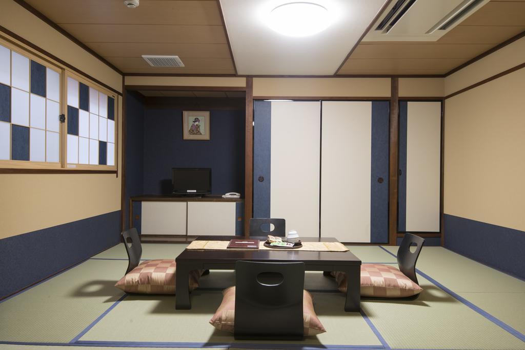 Tenpyo Ryokan Nara Buitenkant foto