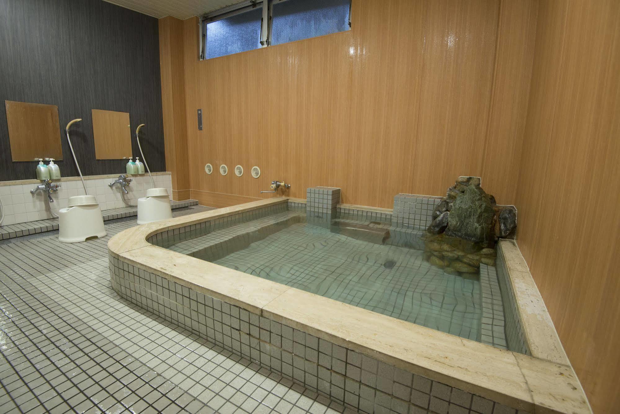Tenpyo Ryokan Nara Buitenkant foto