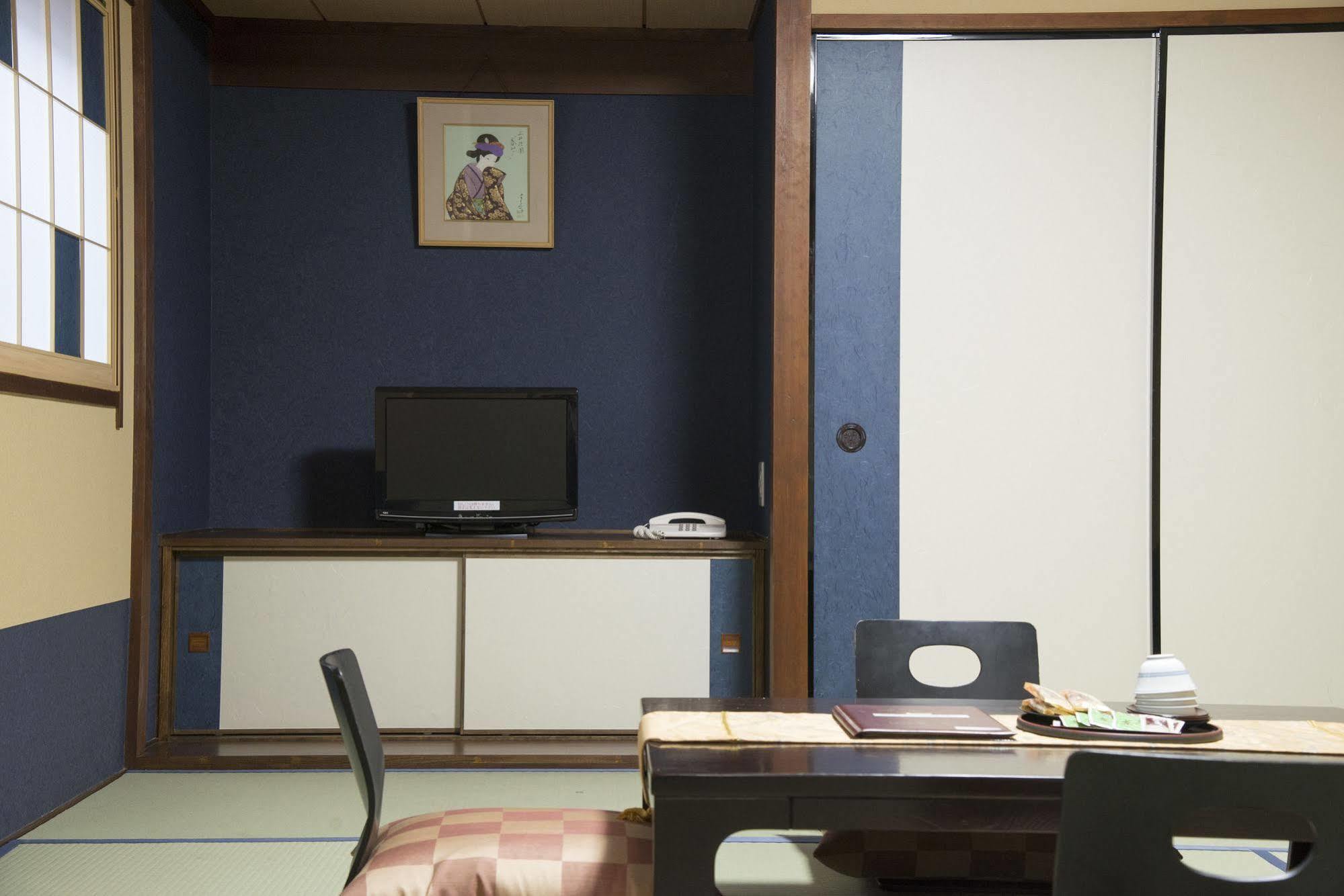 Tenpyo Ryokan Nara Buitenkant foto